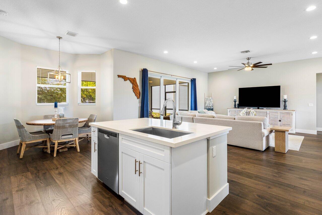 14570 85th Road N