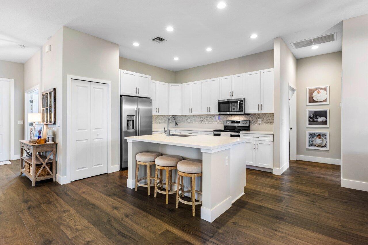 14570 85th Road N