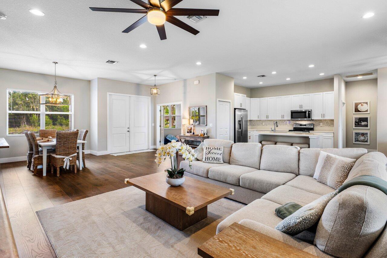 14570 85th Road N
