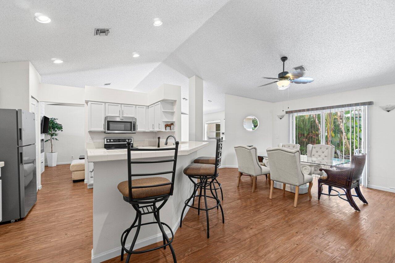 116 Stirrup Lane