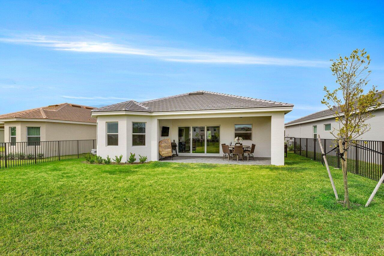 14100 Spruce Pine Drive