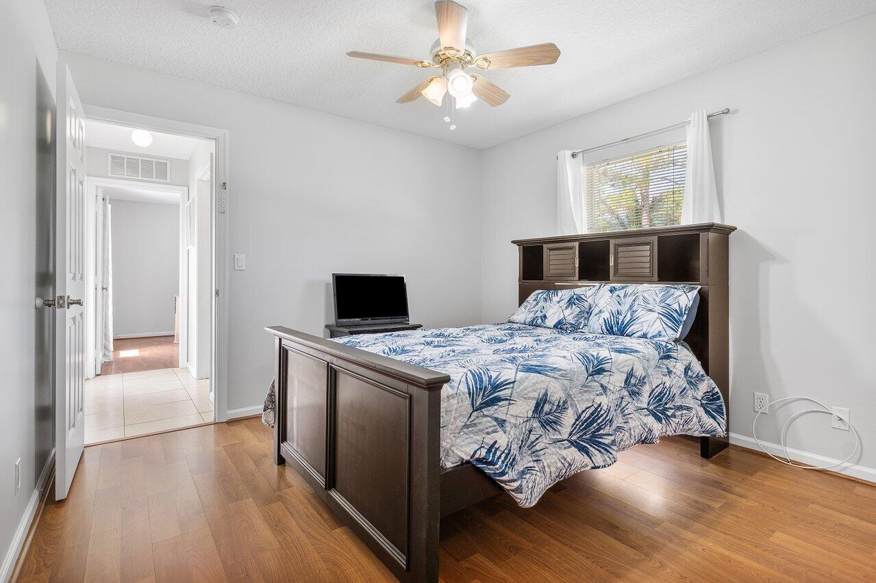 16932 87th Lane N