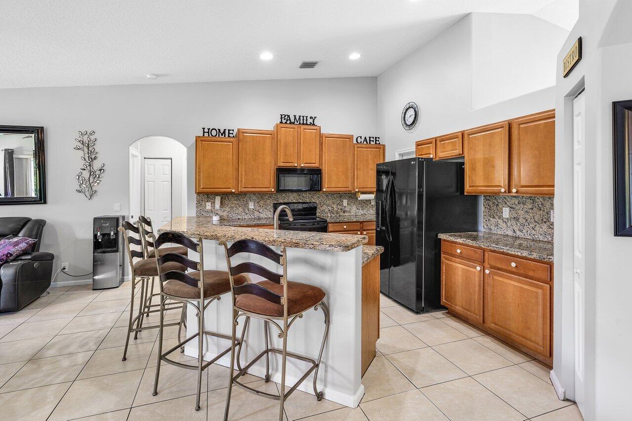 16932 87th Lane N