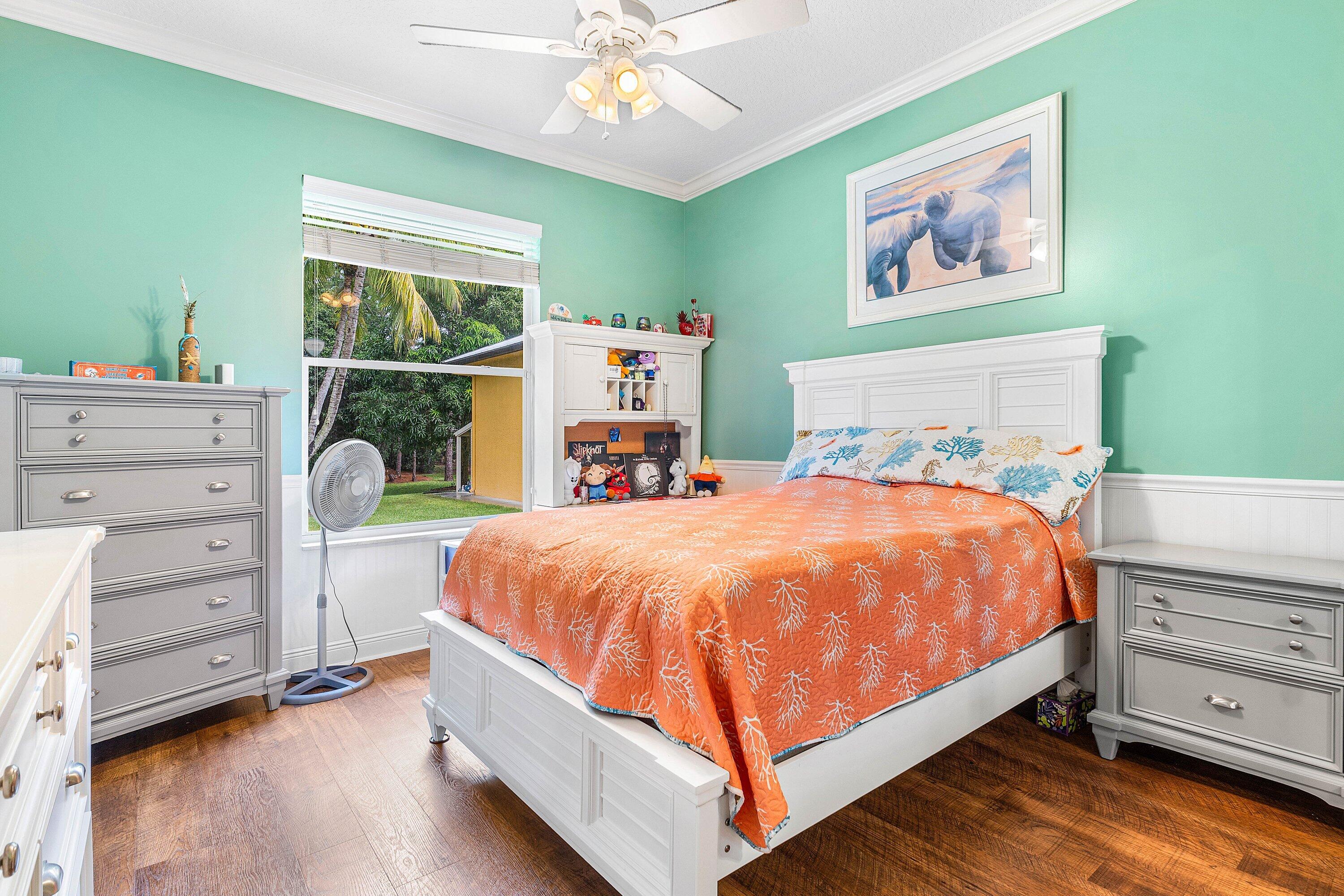 15625 Orange Boulevard