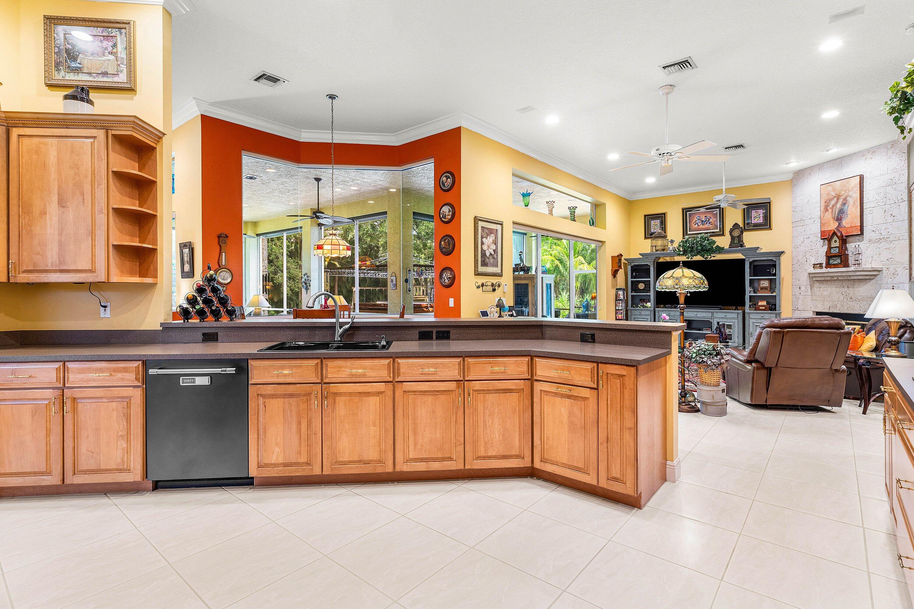 15625 Orange Boulevard