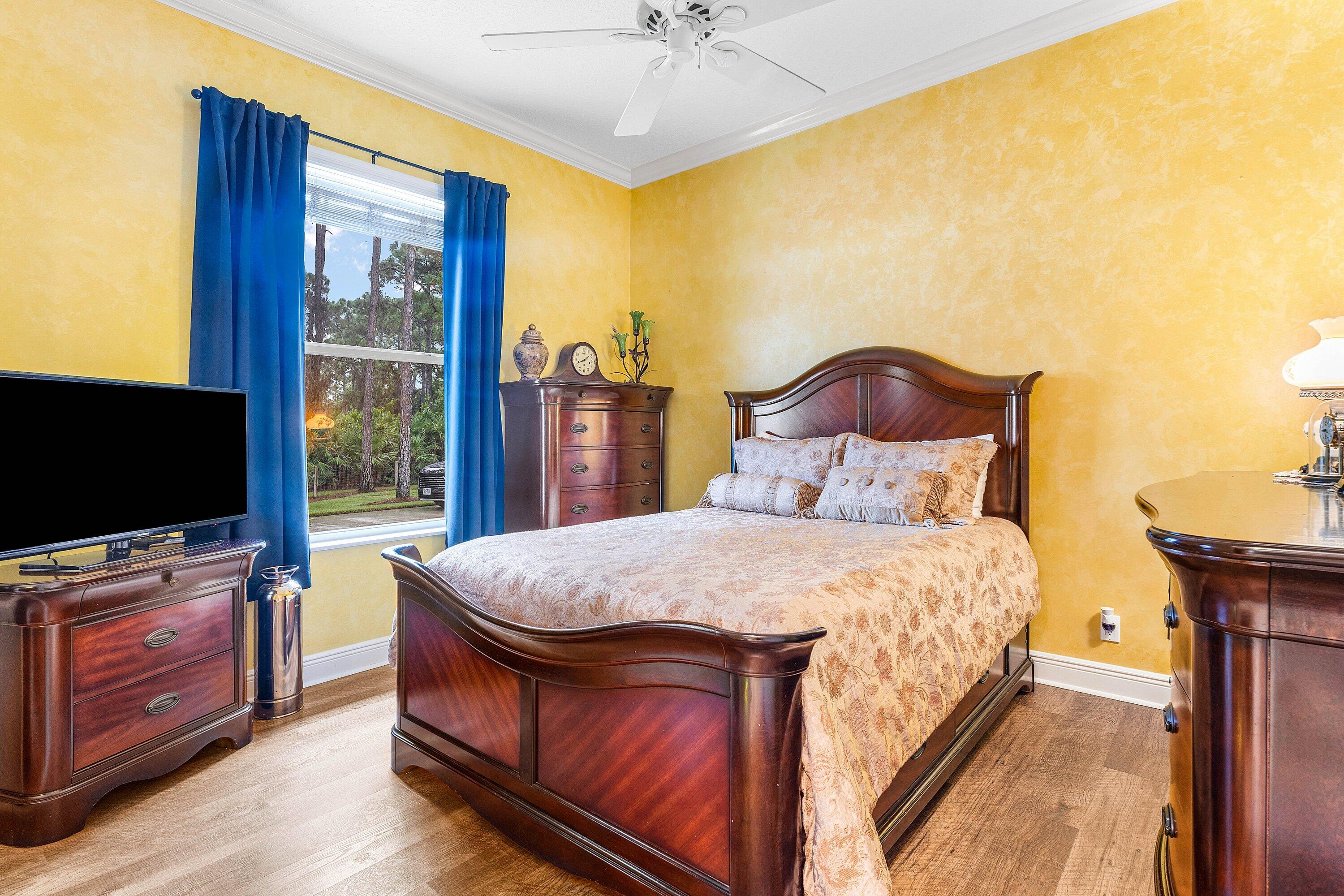 15625 Orange Boulevard