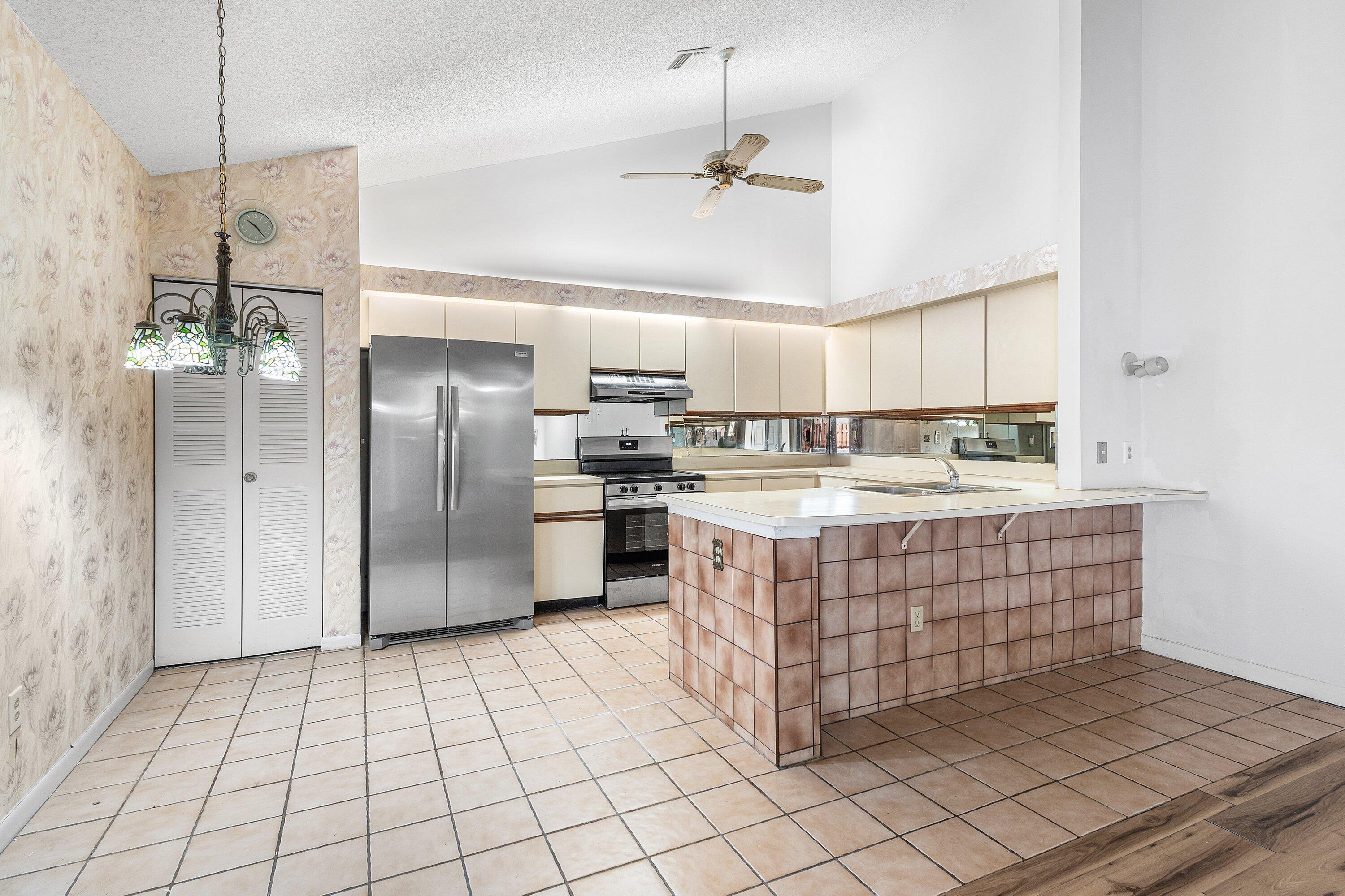 1160 Pitusa Court D