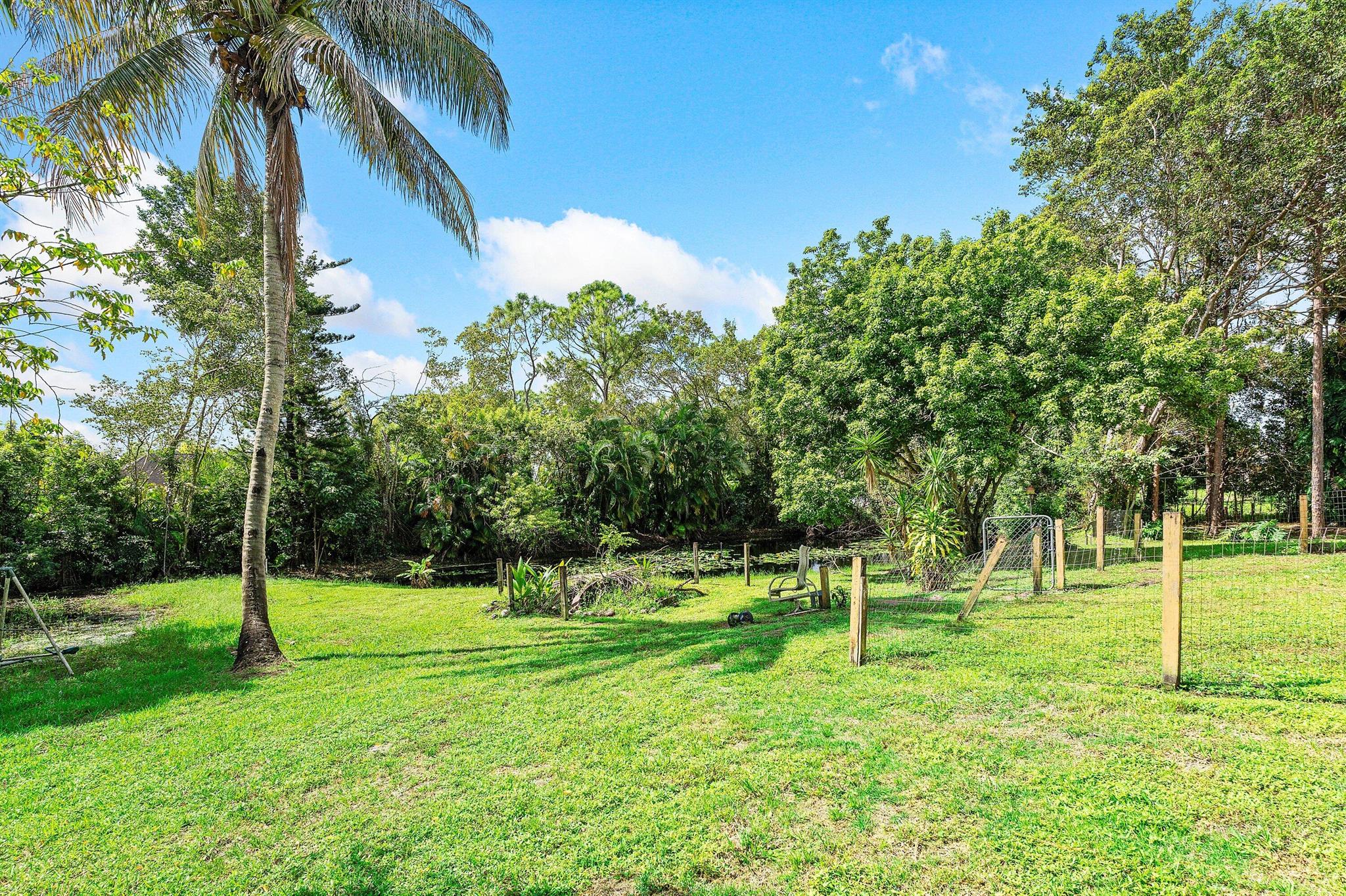 12752 Key Lime Boulevard