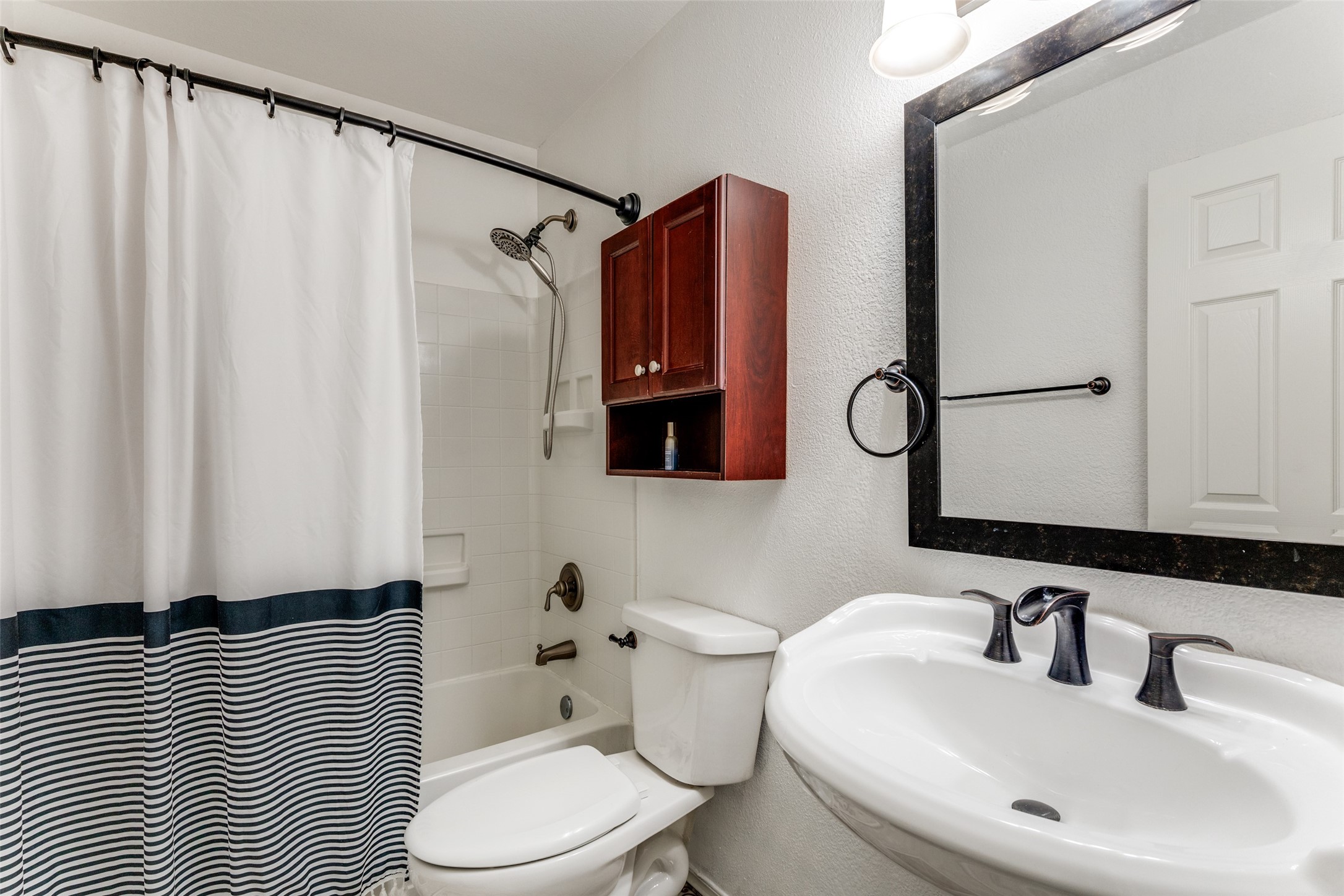 1112 Day Dream Drive