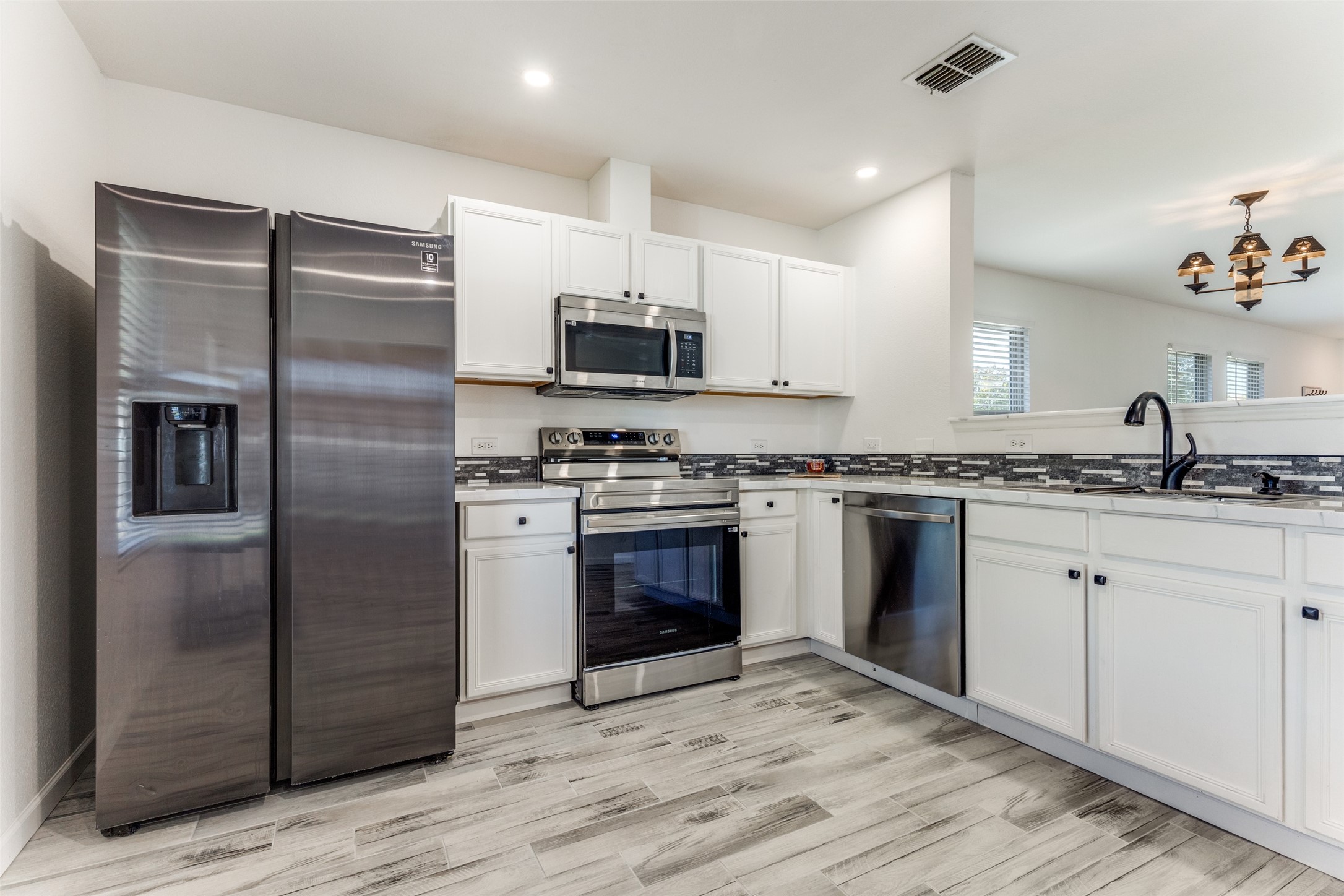 1112 Day Dream Drive