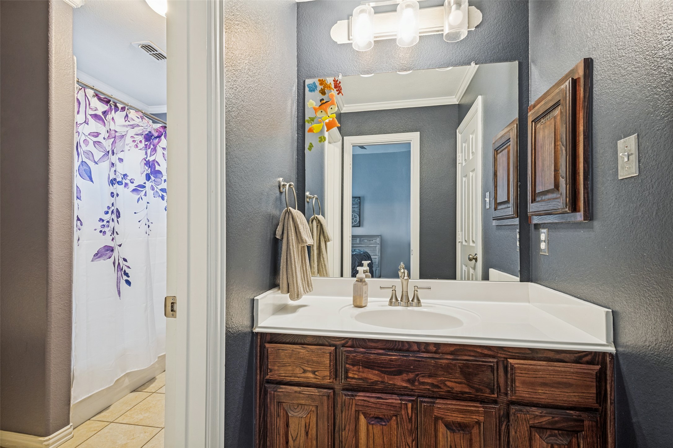 8704 Wyatt Circle