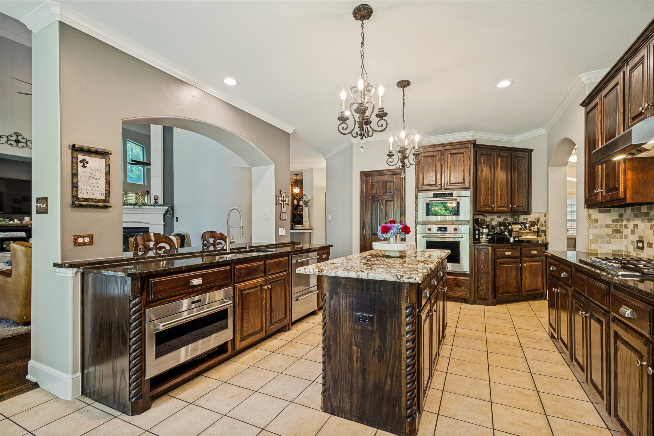 8704 Wyatt Circle