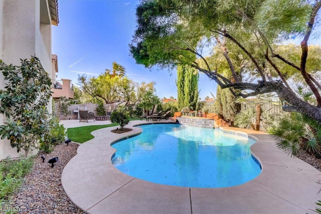 2745 Botticelli Drive