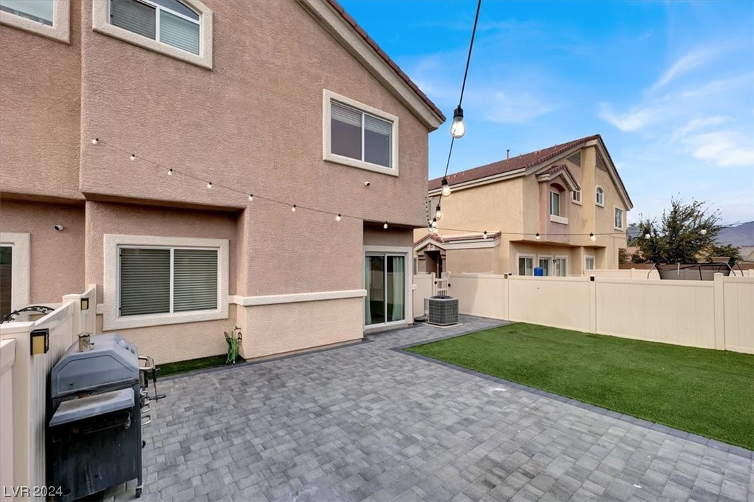 6044 Towboat Street 103