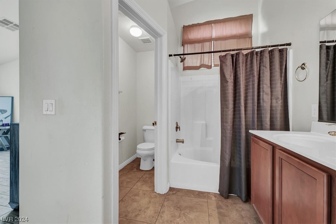 6044 Towboat Street 103