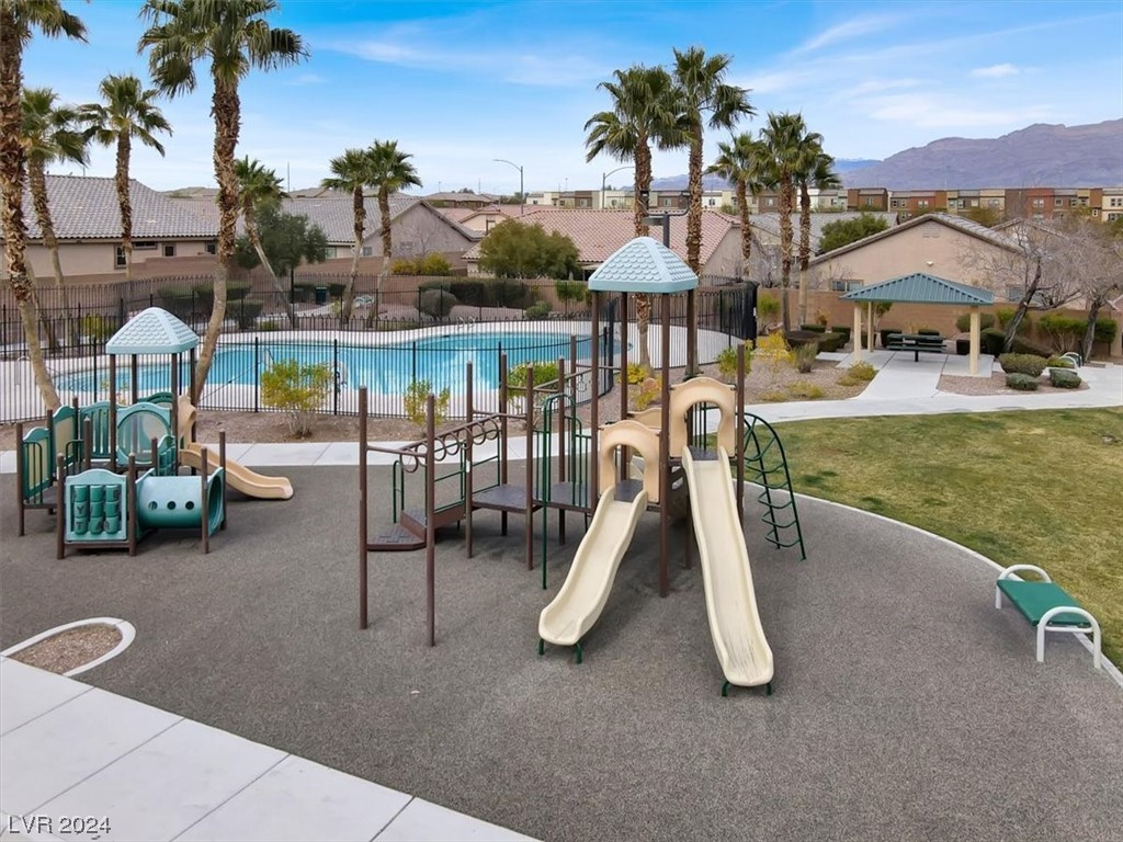 6044 Towboat Street 103