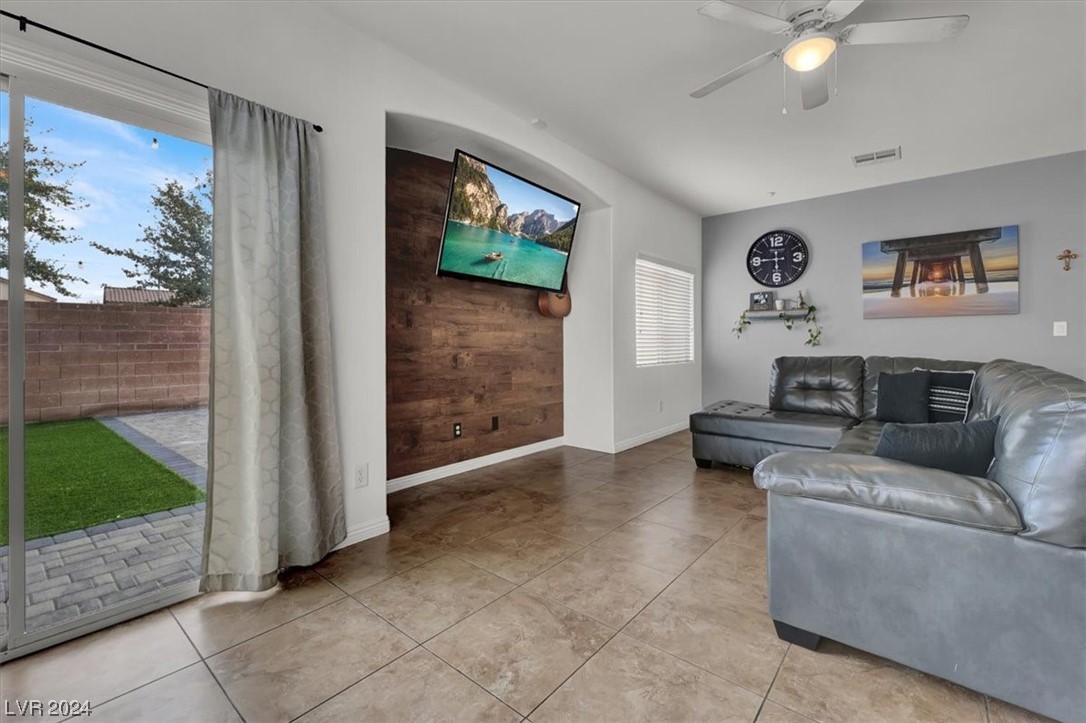 6044 Towboat Street 103