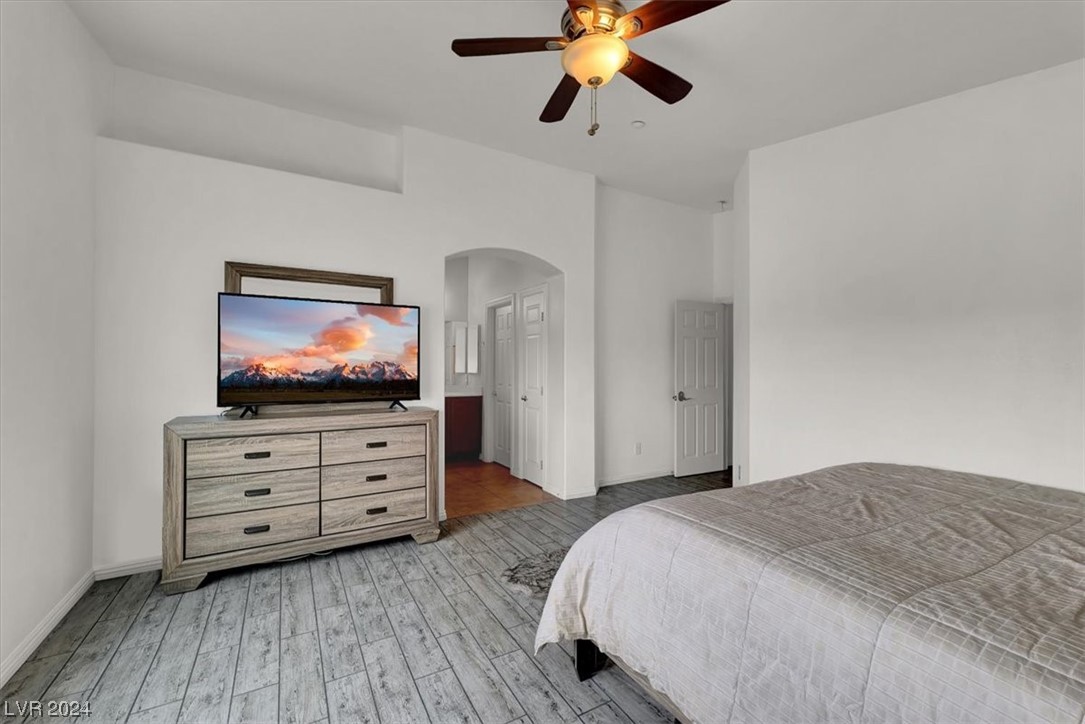 6044 Towboat Street 103