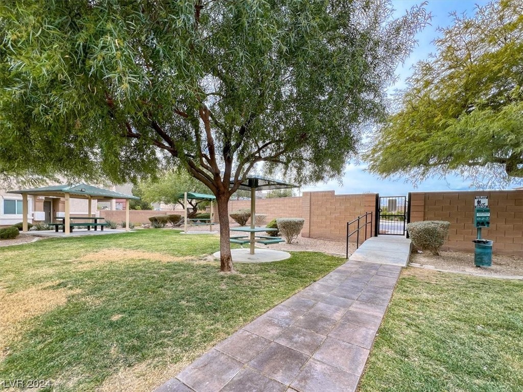 6044 Towboat Street 103