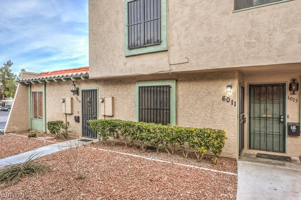 6011 Vegas Drive 0