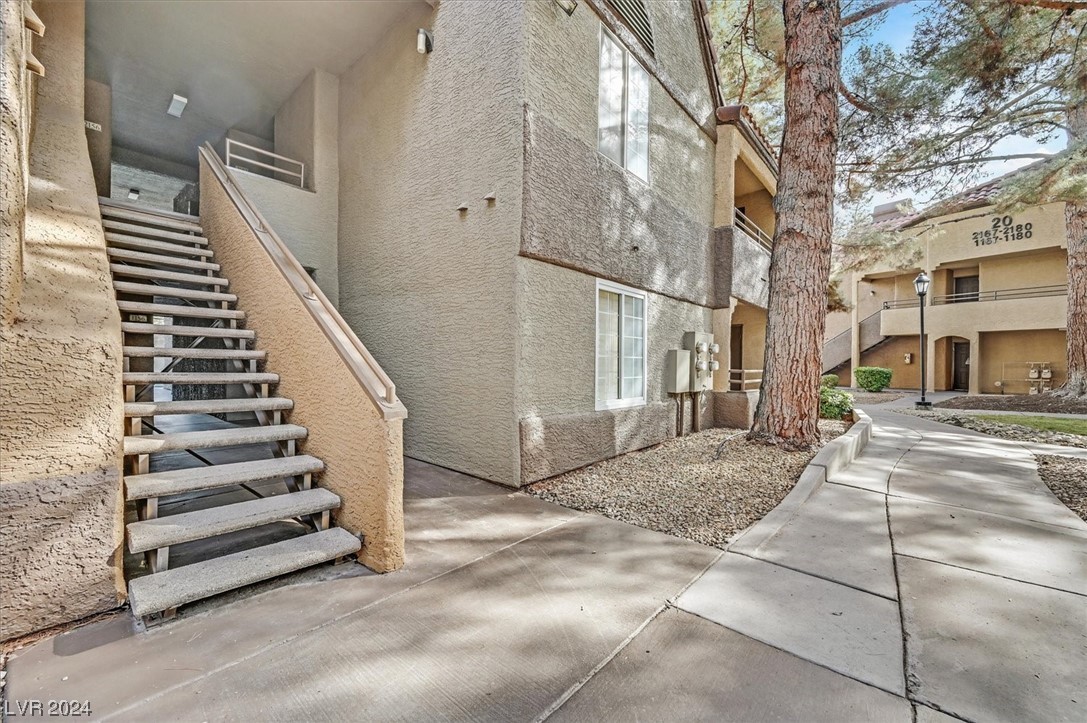 2200 South Fort Apache Road 2157