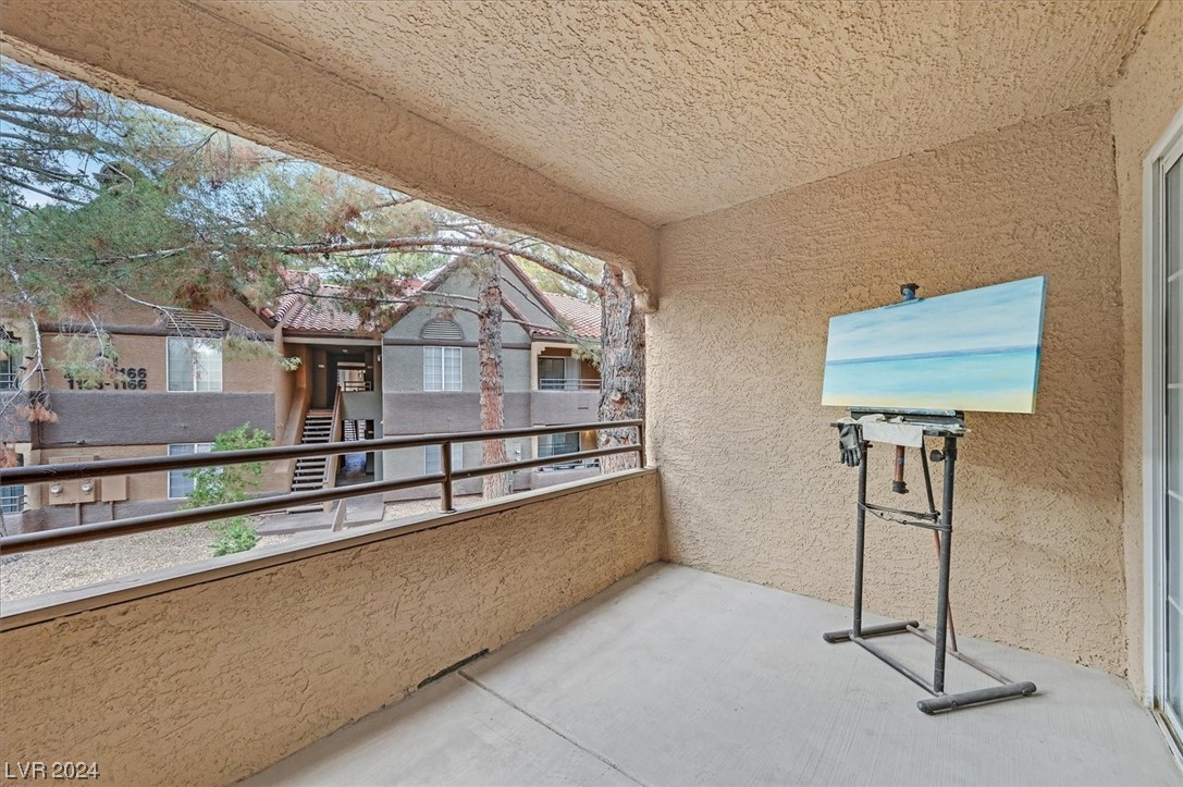 2200 South Fort Apache Road 2157
