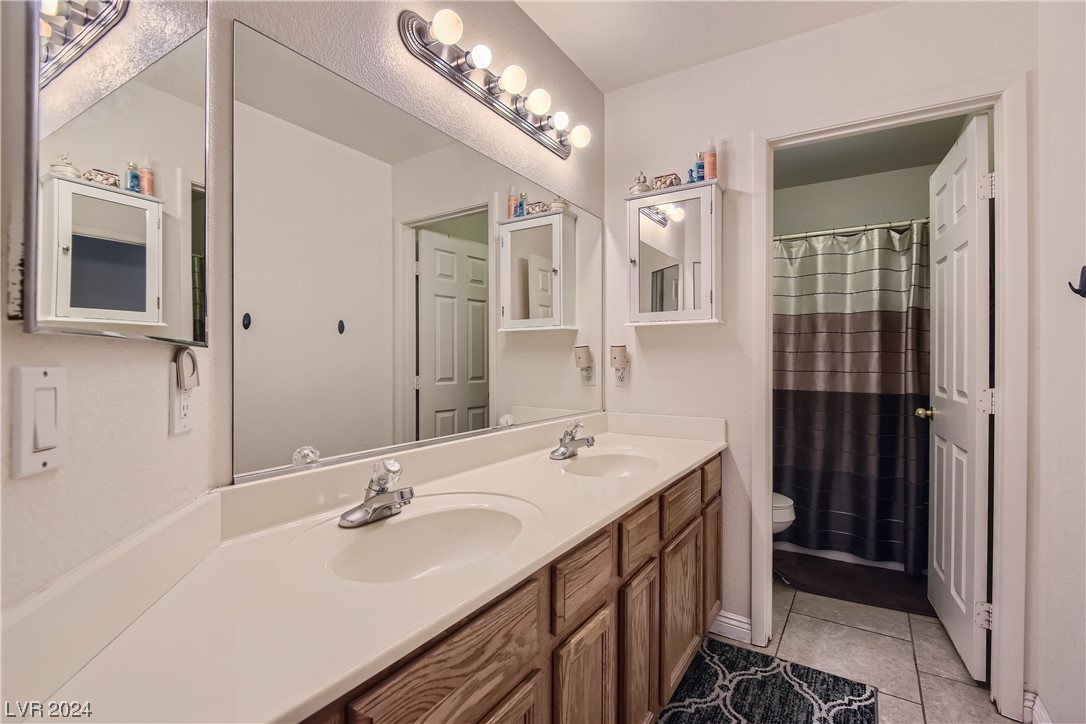 4513 Colonial Canyon Street