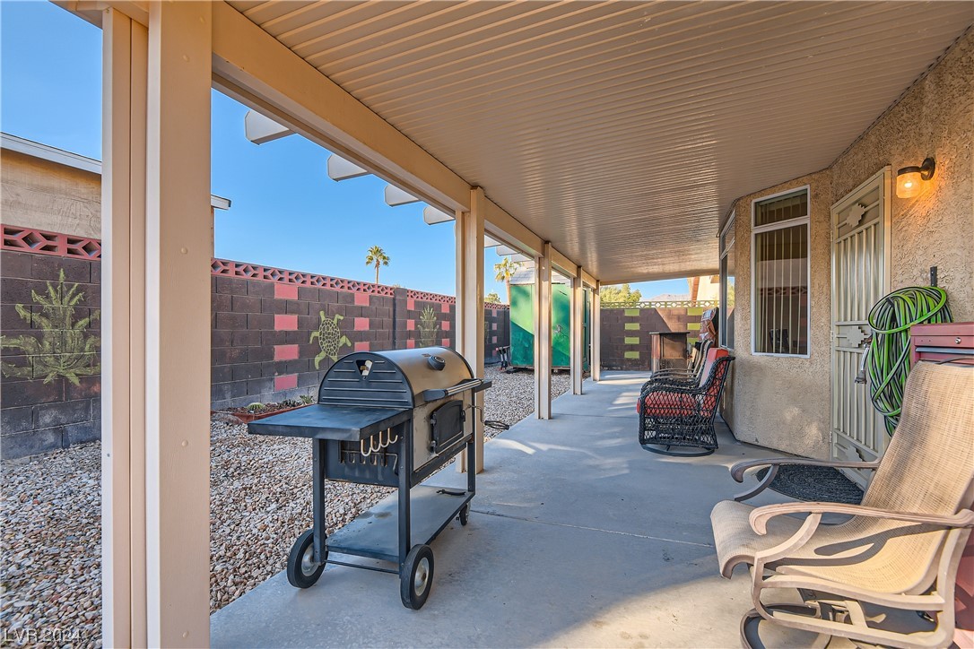 4513 Colonial Canyon Street