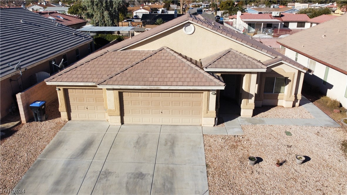 4513 Colonial Canyon Street