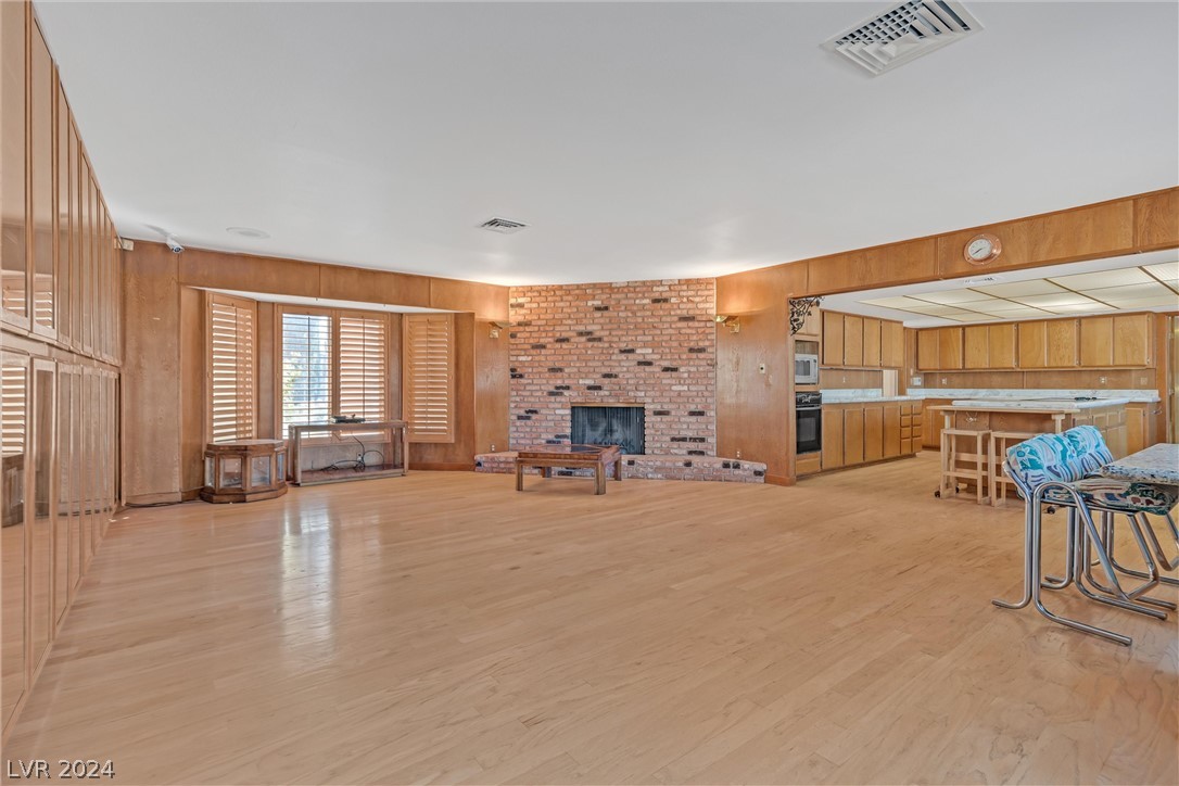 6350 West Torino Avenue