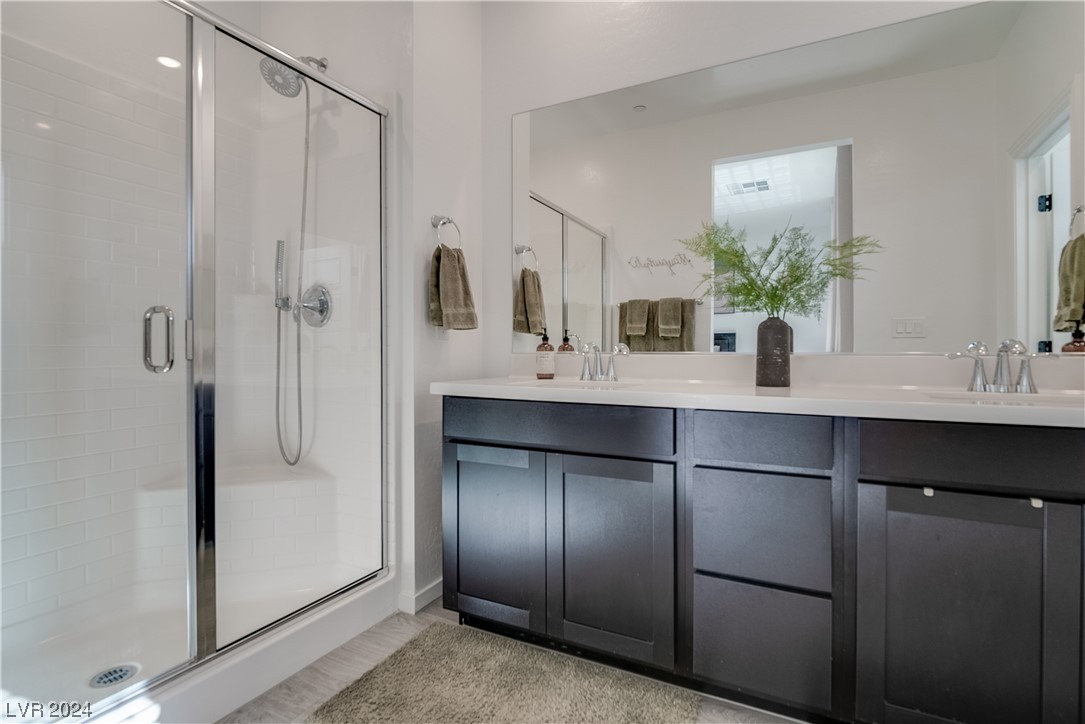 8818 Sasquatch Run Avenue