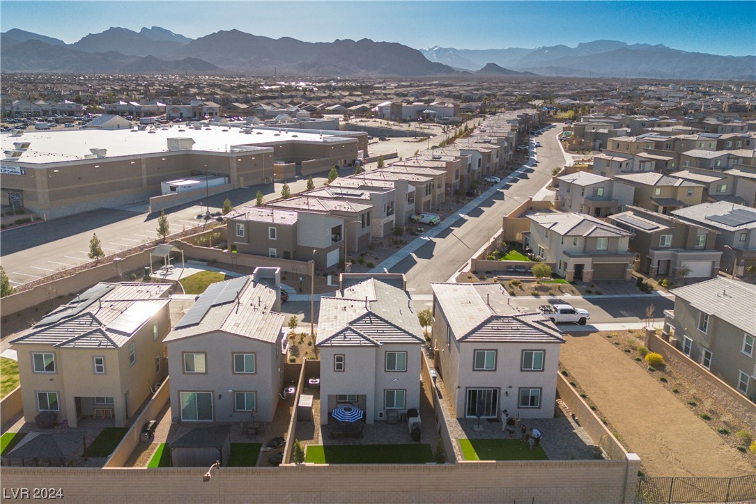 8818 Sasquatch Run Avenue