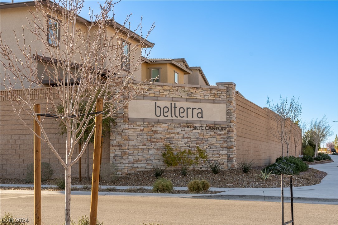 8818 Sasquatch Run Avenue