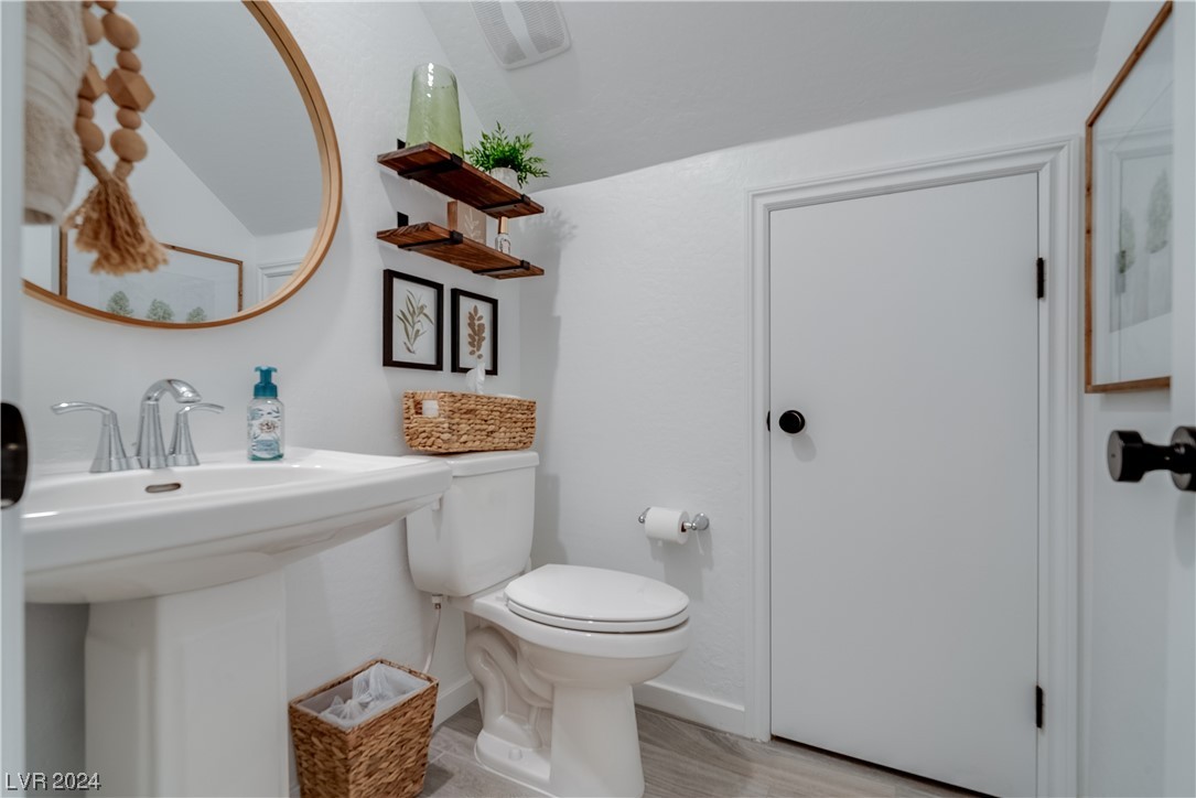 8818 Sasquatch Run Avenue