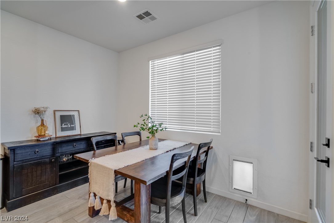 8818 Sasquatch Run Avenue