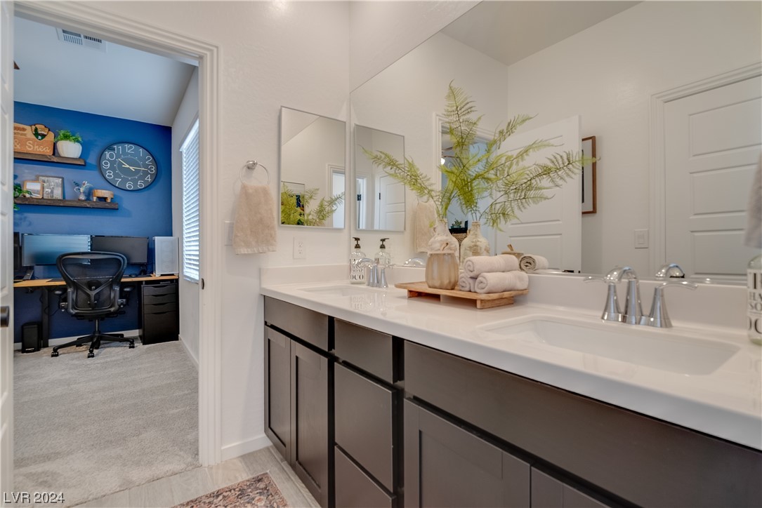 8818 Sasquatch Run Avenue