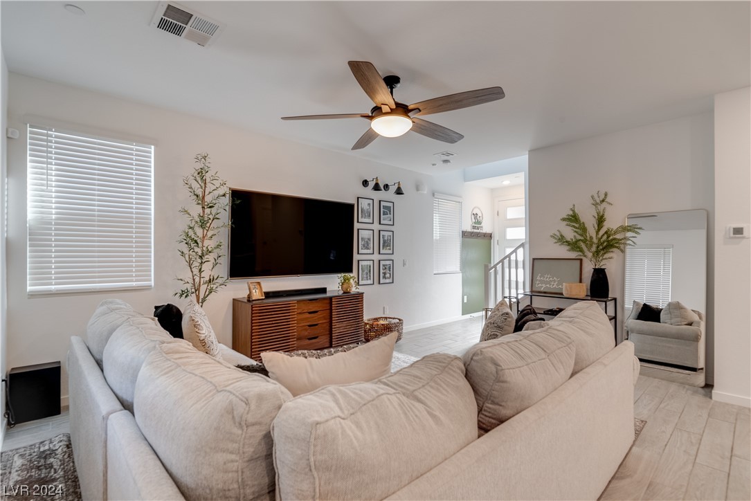 8818 Sasquatch Run Avenue