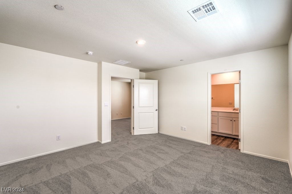 9928 Canary Hills Street