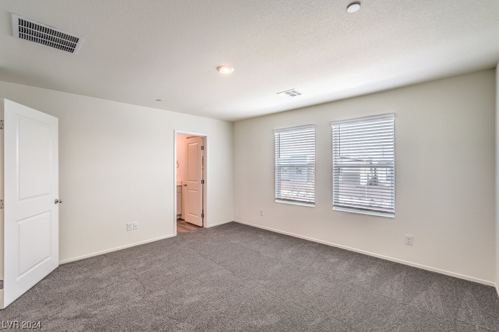 9928 Canary Hills Street