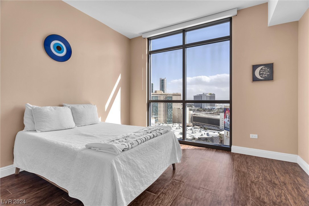 200 West Sahara Avenue 1906
