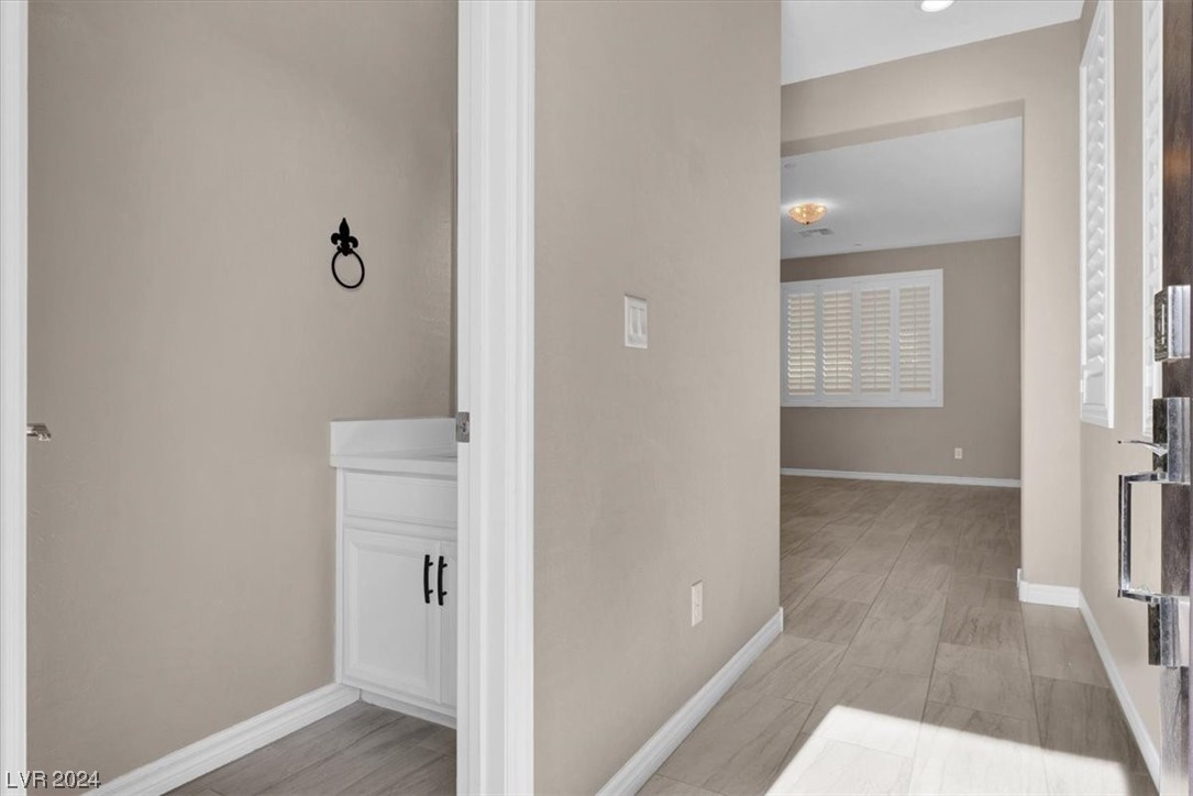 880 Lotus Falls Street