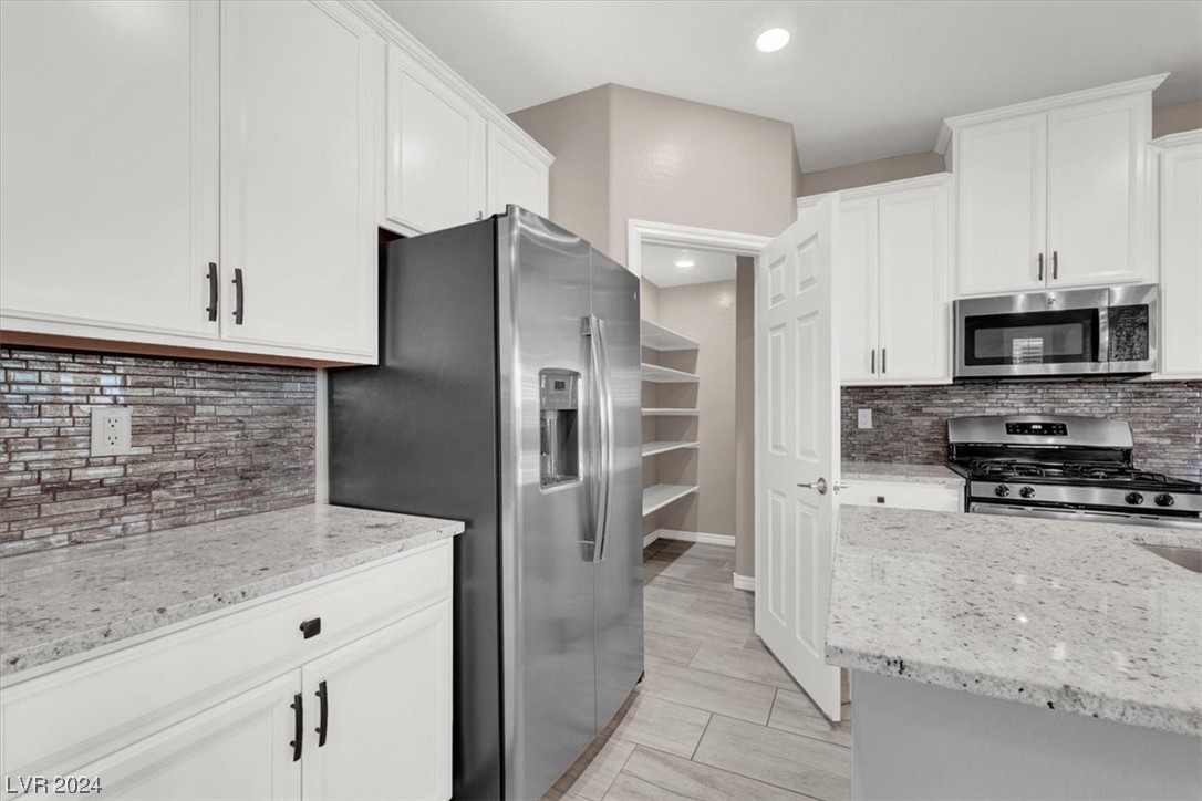 880 Lotus Falls Street