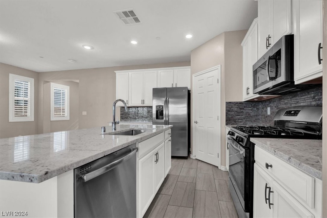 880 Lotus Falls Street