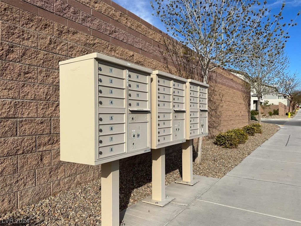 880 Lotus Falls Street