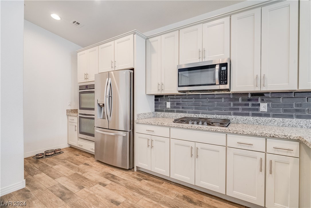 2633 Cooper Gallery Street