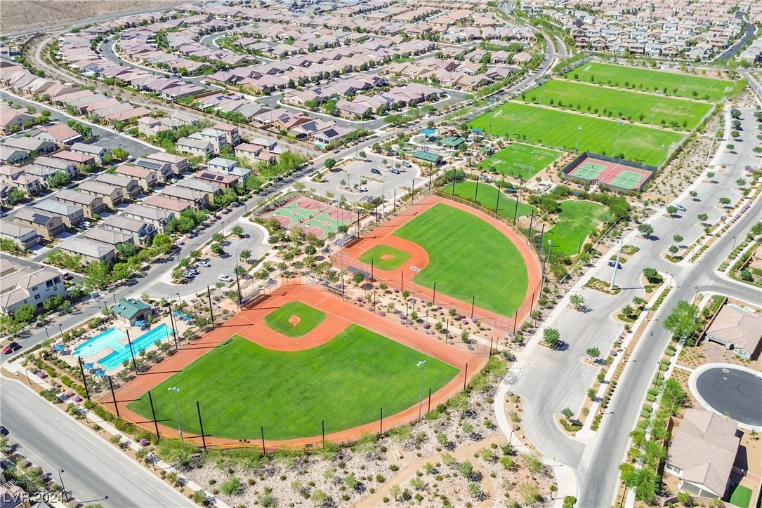 2633 Cooper Gallery Street