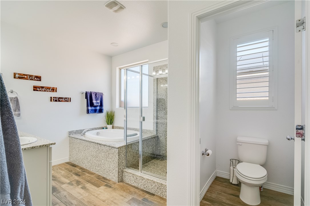 2633 Cooper Gallery Street