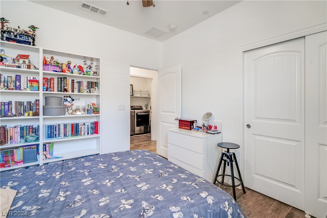 2633 Cooper Gallery Street