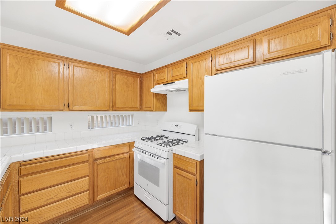1729 Navajo Lake Way