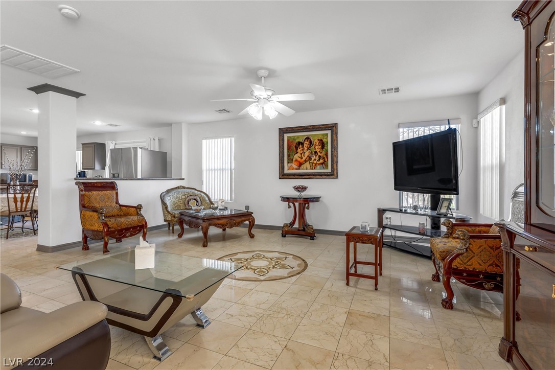3412 Famiglia Drive